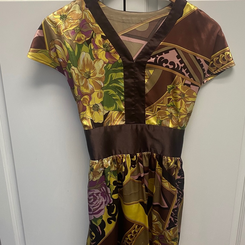 Vintage Satin dress with floral pattern